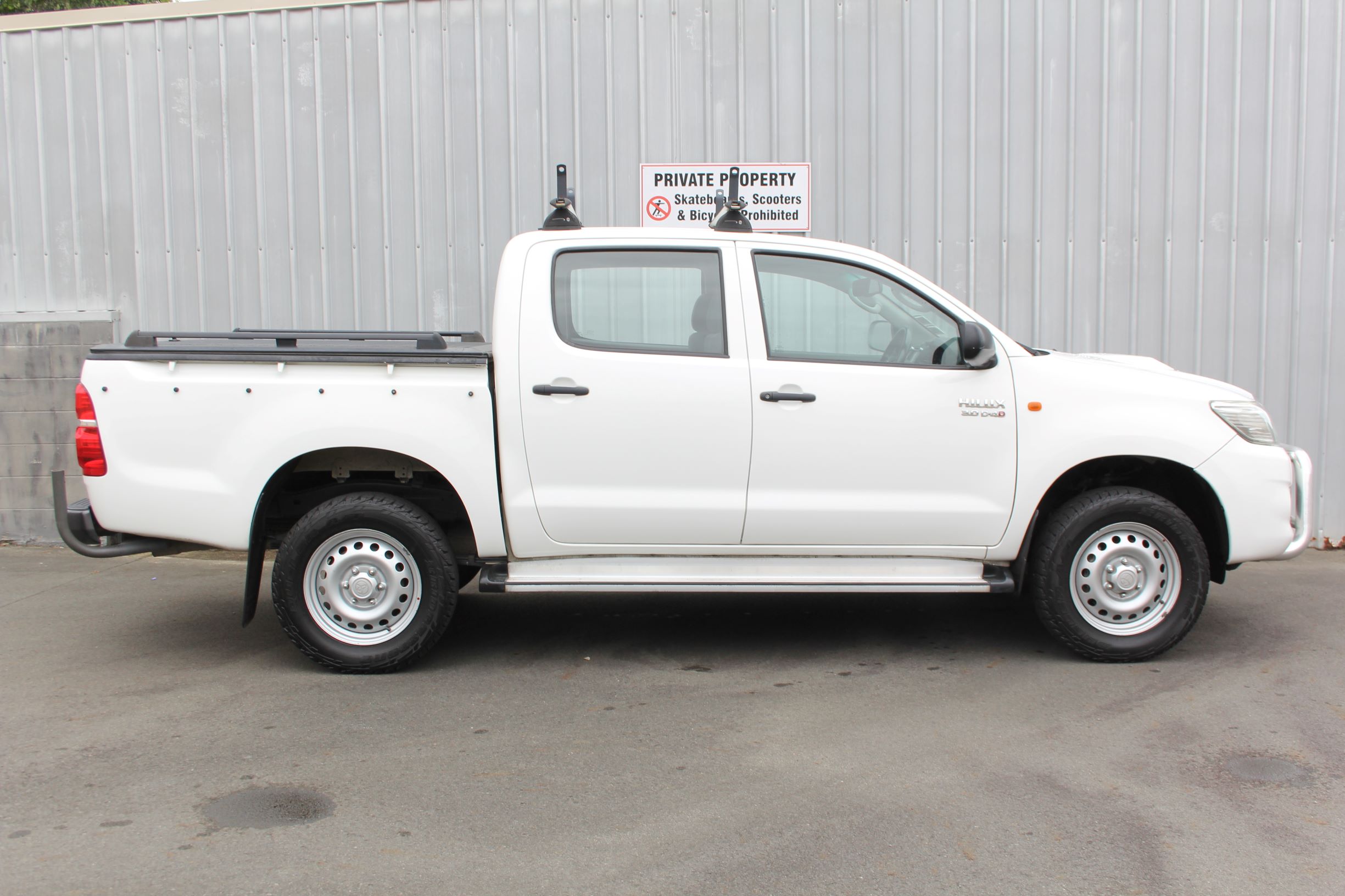 Toyota Hilux 4WD - 4x4 2015 for sale in Auckland