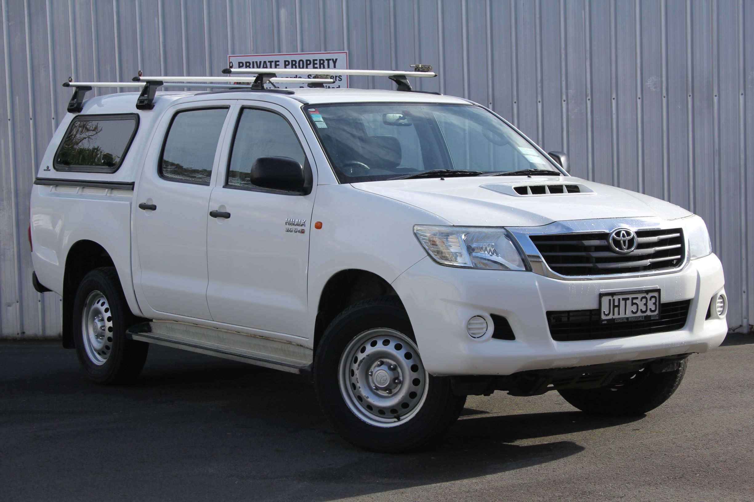 Toyota Hilux 4WD AUTO 2015 for sale in Auckland