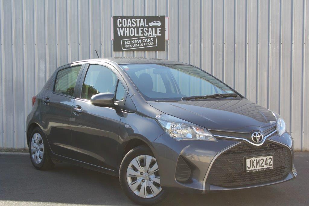 Toyota YARIS HATCH MANUAL 2015 for sale in Auckland