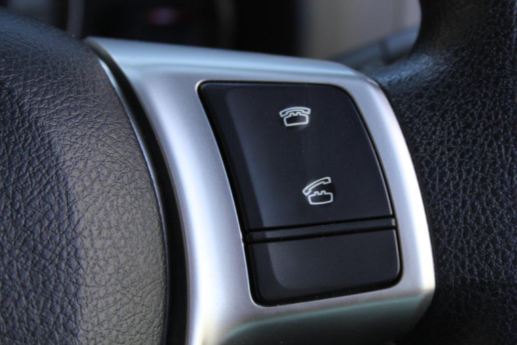 Toyota YARIS HATCH MANUAL 2015 for sale in Auckland