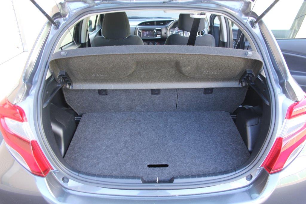 Toyota YARIS HATCH MANUAL 2015 for sale in Auckland