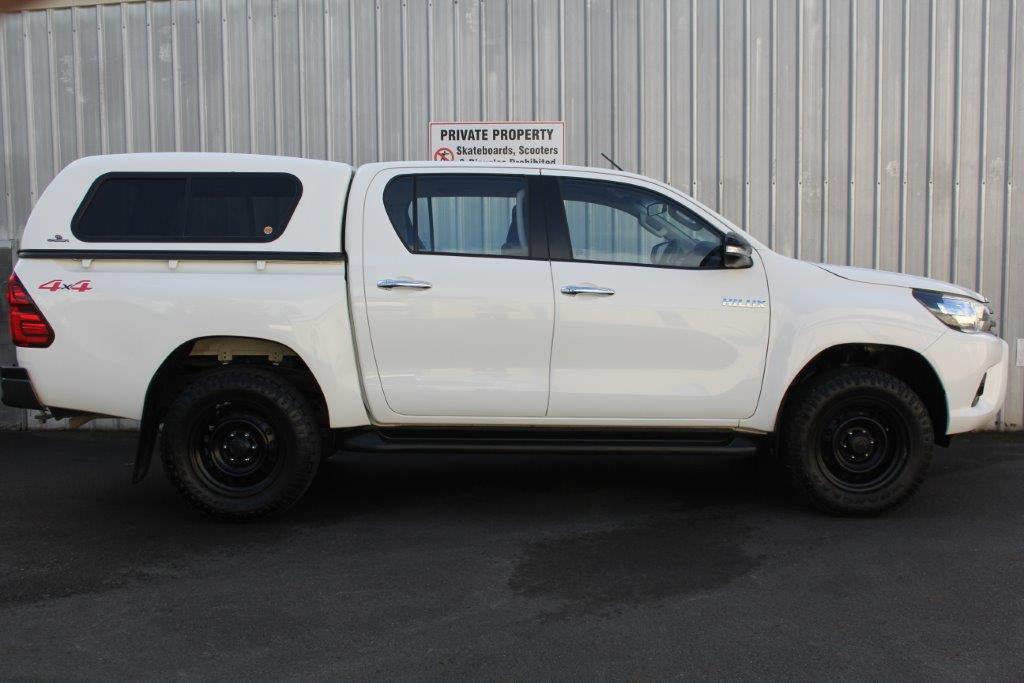 Toyota Hilux 4WD 2015 for sale in Auckland