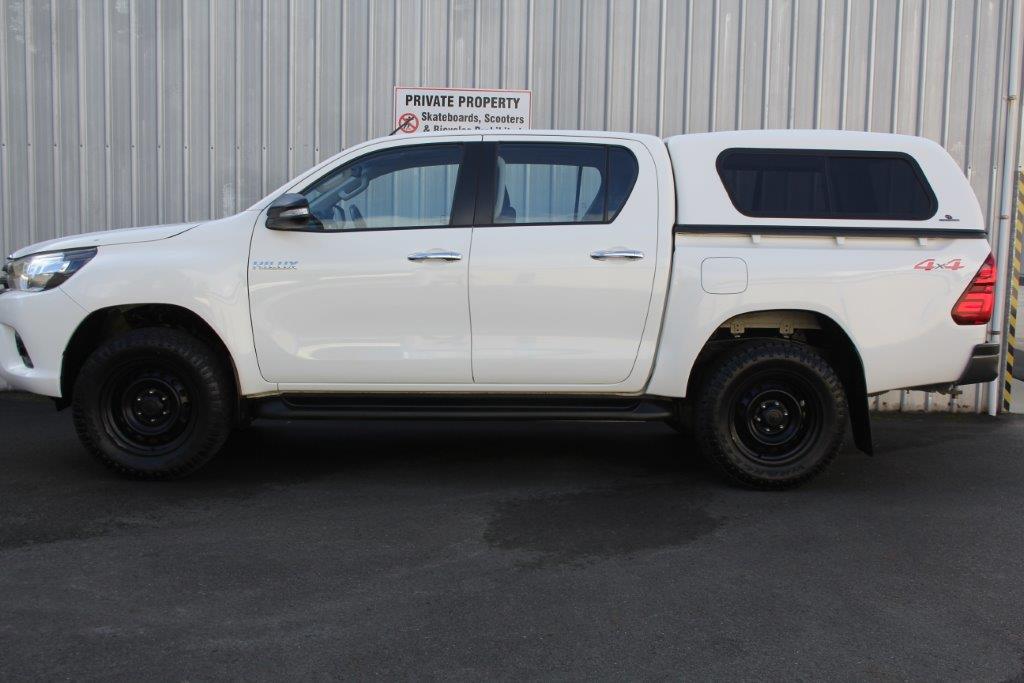 Toyota Hilux 4WD 2015 for sale in Auckland