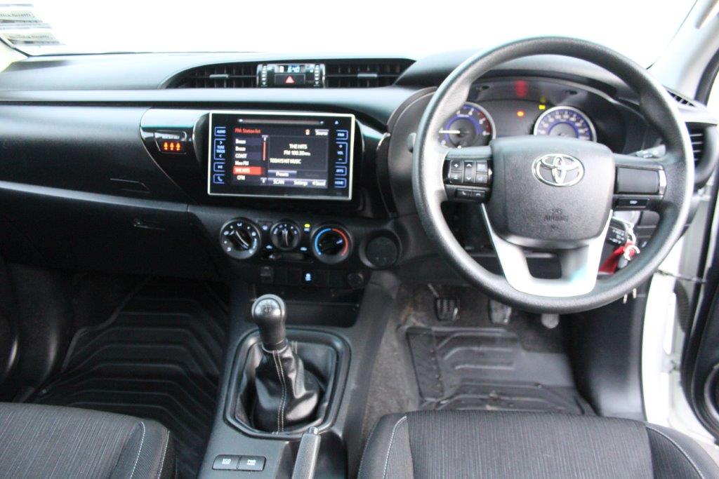 Toyota Hilux 2015 for sale in Auckland