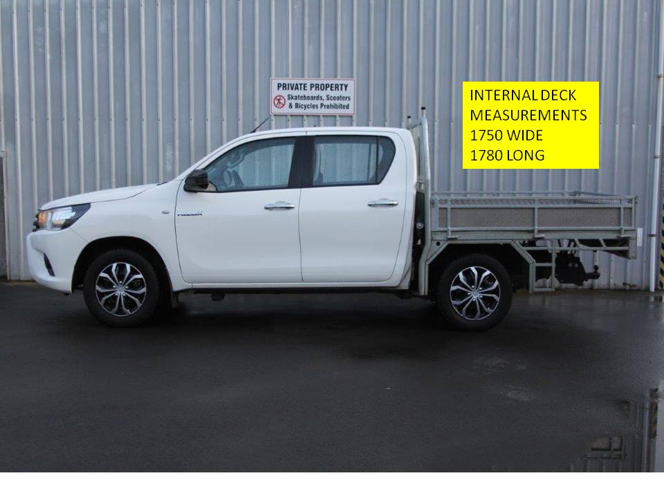 Toyota Hilux 2015 for sale in Auckland