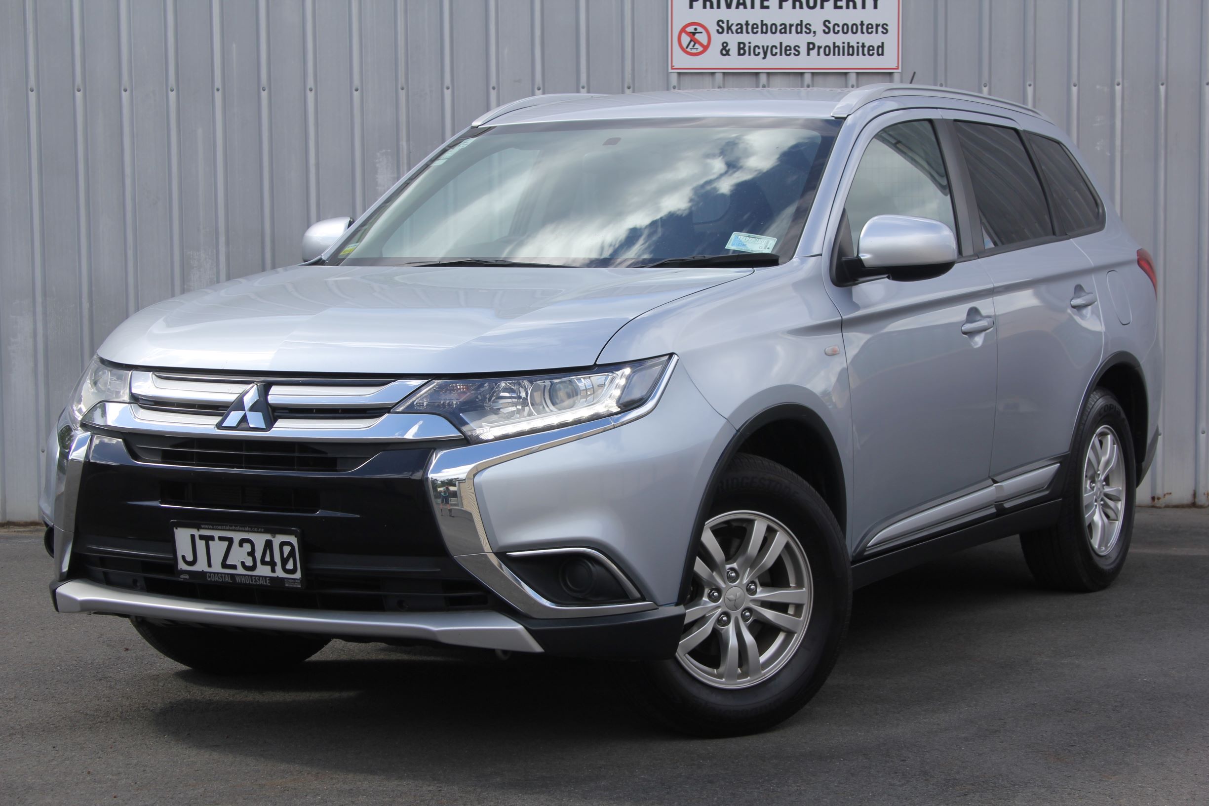 Mitsubishi OUTLANDER 4WD LS 2016 for sale in Auckland