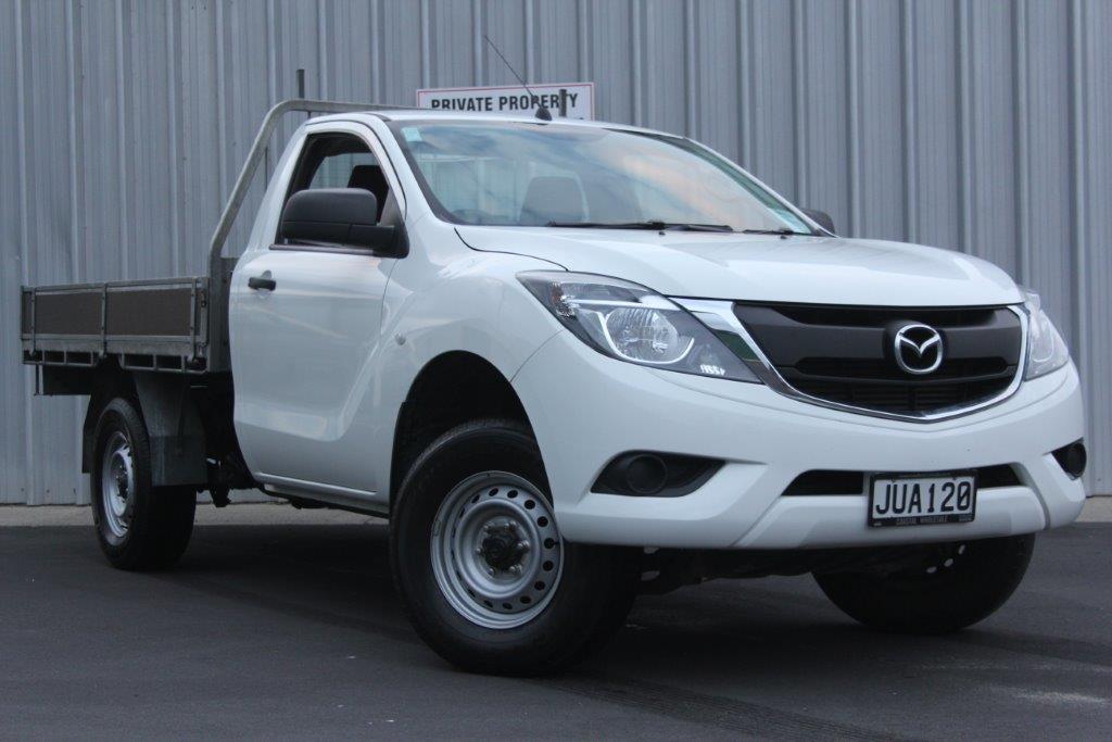 Mazda BT50 FLATDECK 2016 for sale in Auckland