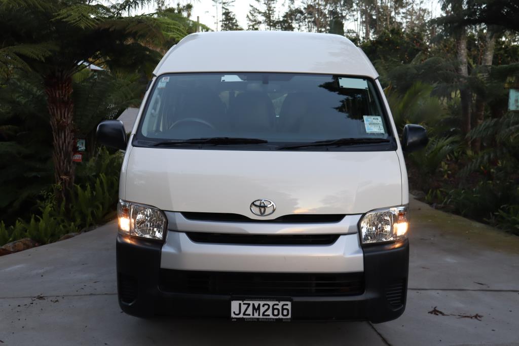 Toyota HIACE ZX MOBILITY VAN 2016 for sale in Auckland