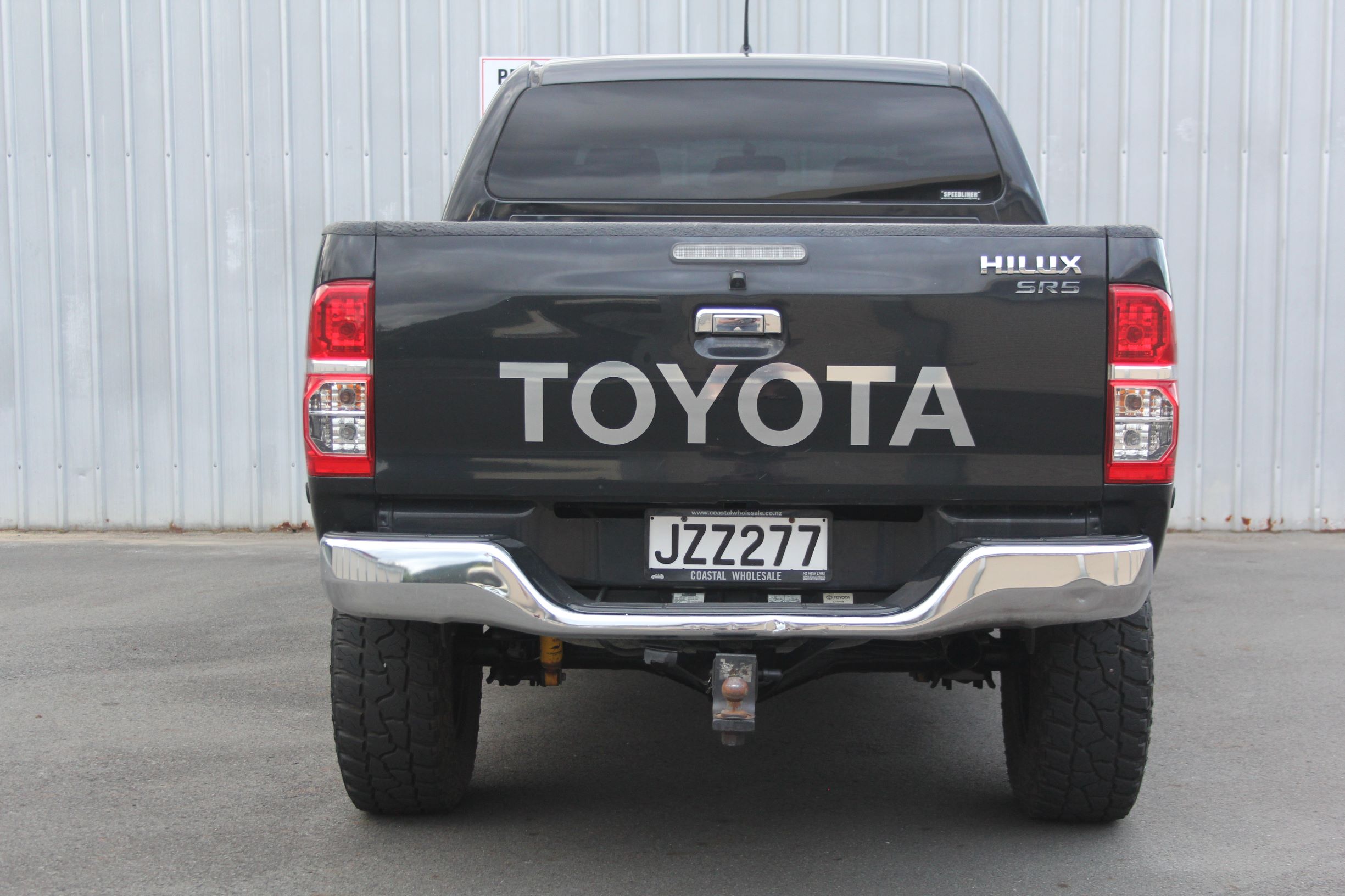 Toyota Hilux 4WD manual SR5 2013 for sale in Auckland