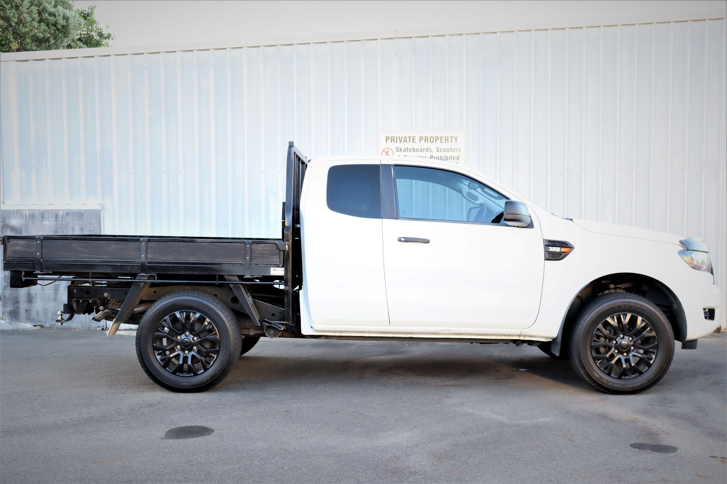 Ford Ranger flatdeck cabplus 2016 for sale in Auckland