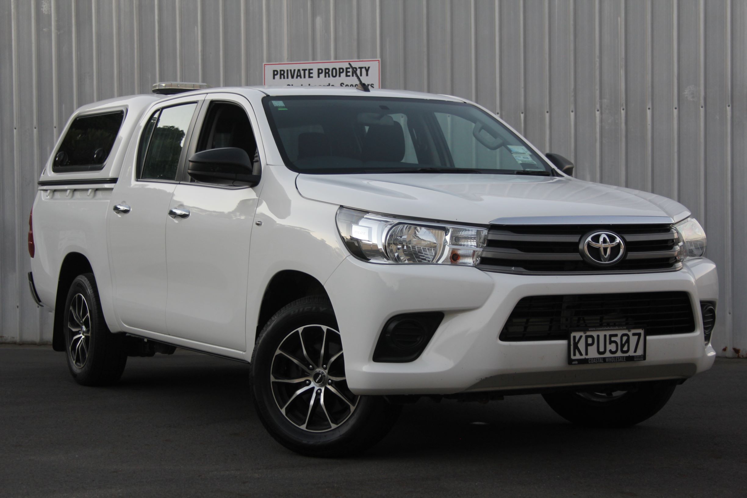 Toyota Hilux 2WD 2017 for sale in Auckland