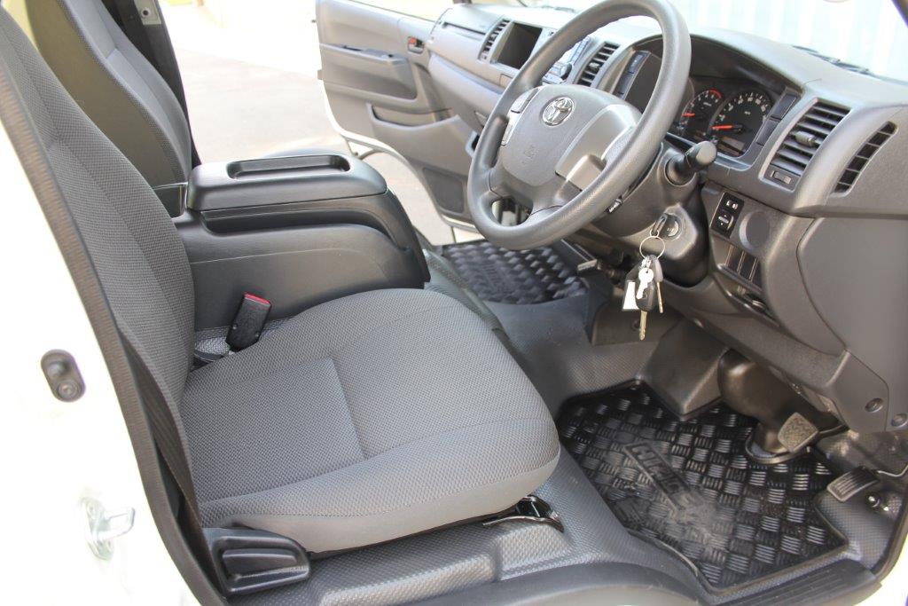 Toyota HIACE ZL COACH 2017 for sale in Auckland