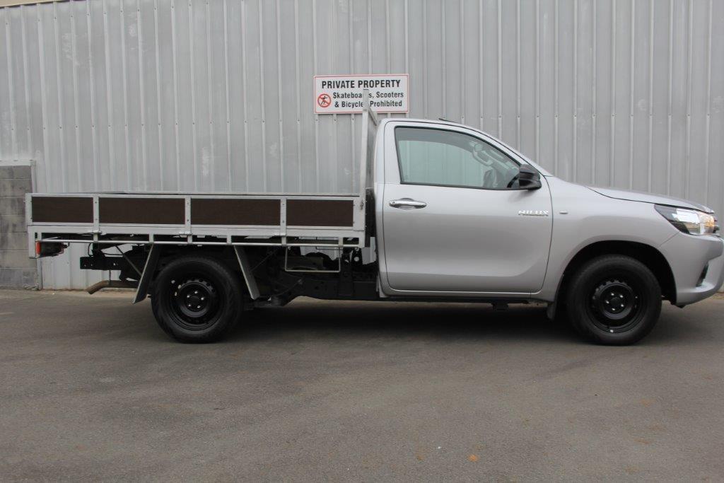 Toyota Hilux flatdeck 2017 for sale in Auckland