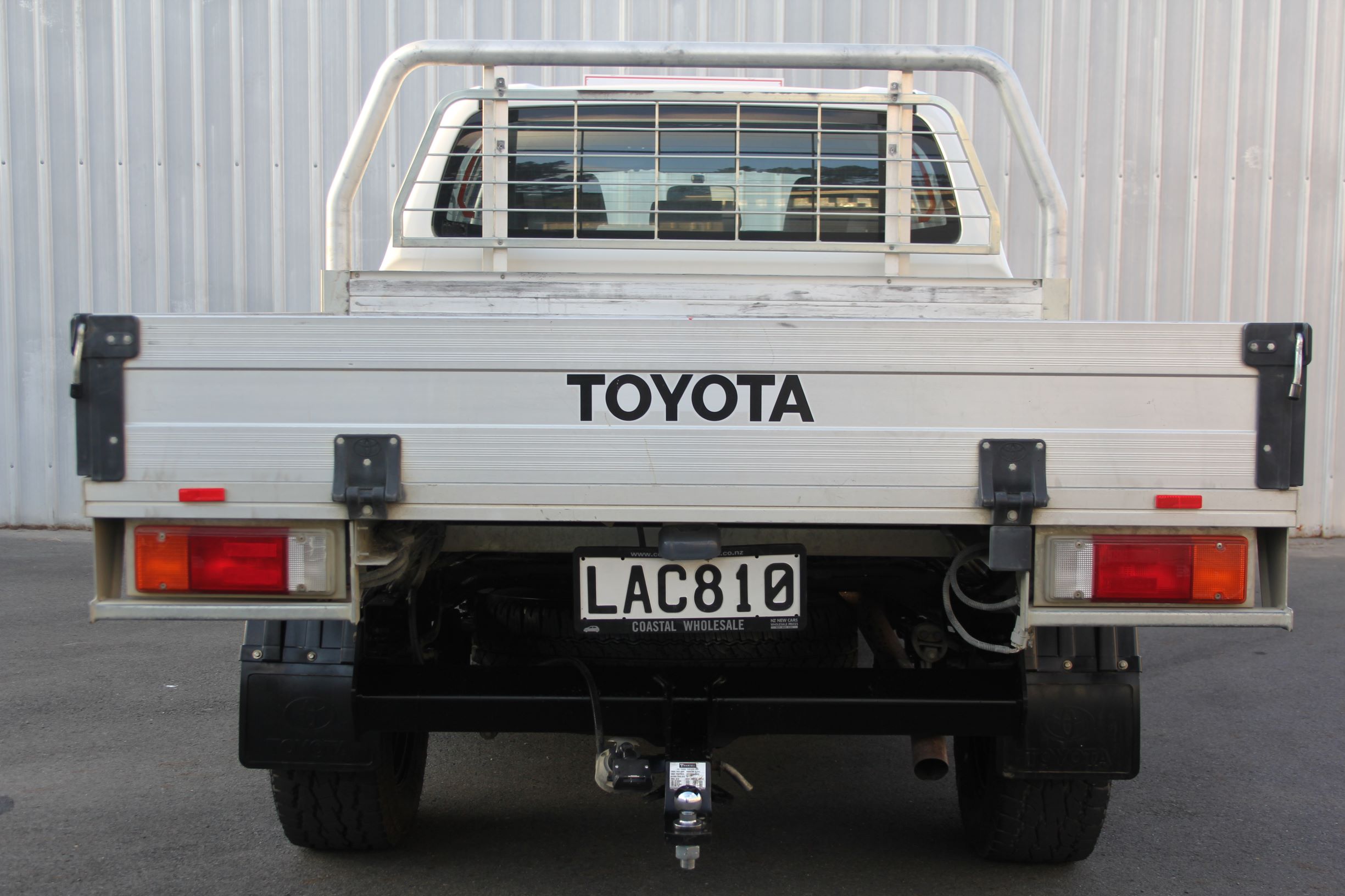 Toyota Hilux 4WD 2016 for sale in Auckland