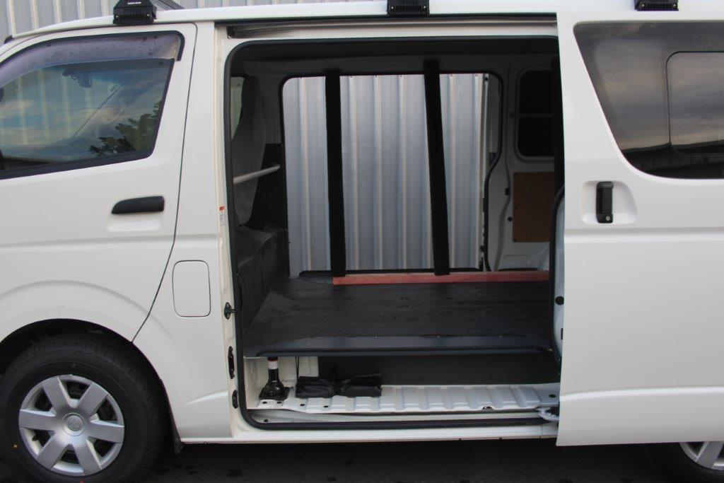 Toyota HIACE ZL 3.0 DT/5MT 2018 for sale in Auckland