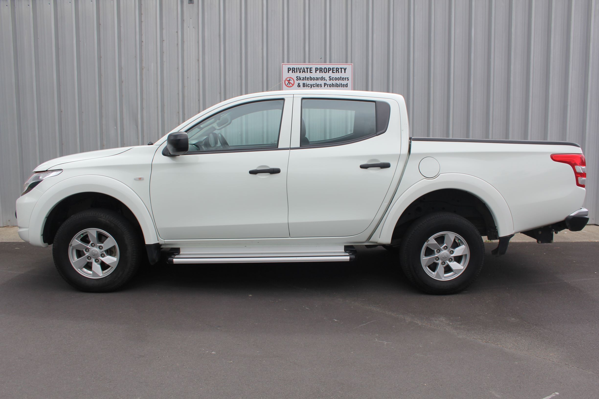 Mitsubishi Triton 4WD GLX 2018 for sale in Auckland