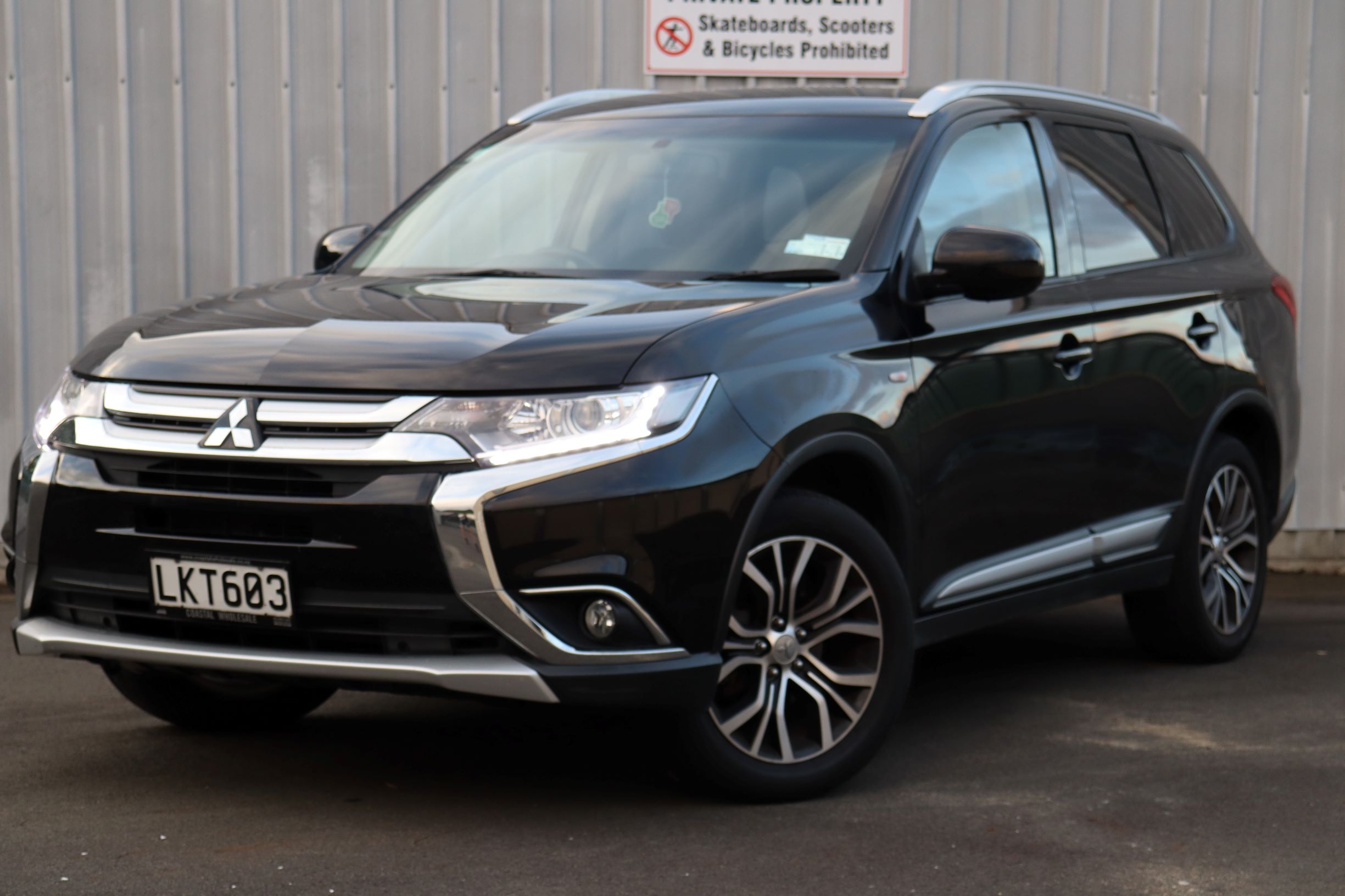 Mitsubishi Outlander 4WD 7 SEATER 2022 for sale in Auckland