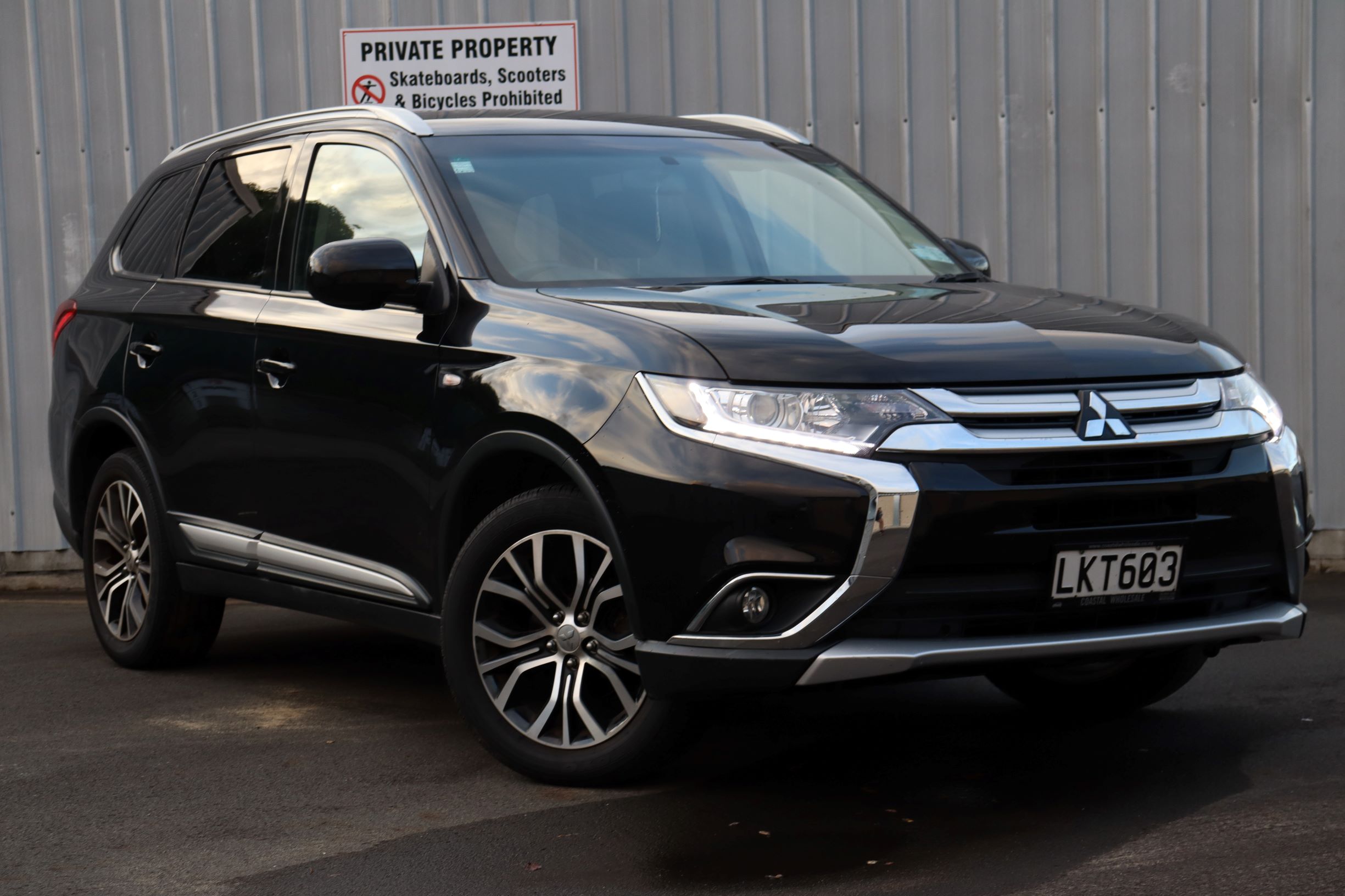 Mitsubishi Outlander 4WD 7 SEATER 2022 for sale in Auckland