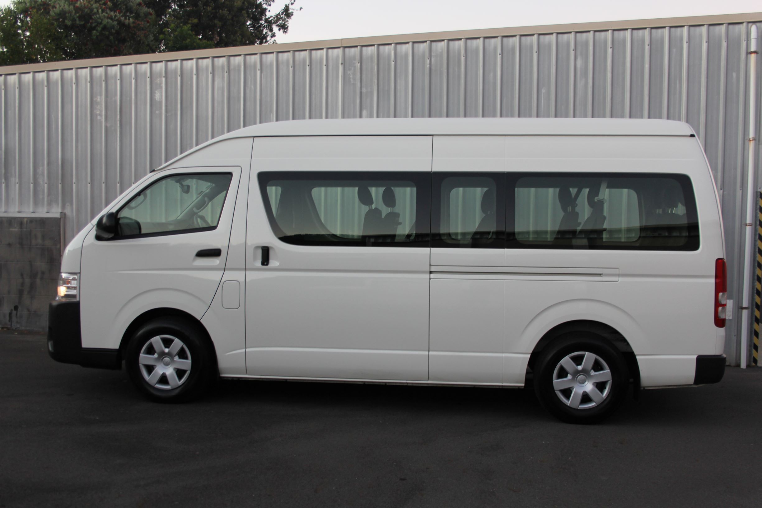 Toyota Hiace MINIBUS COACH 2019 for sale in Auckland