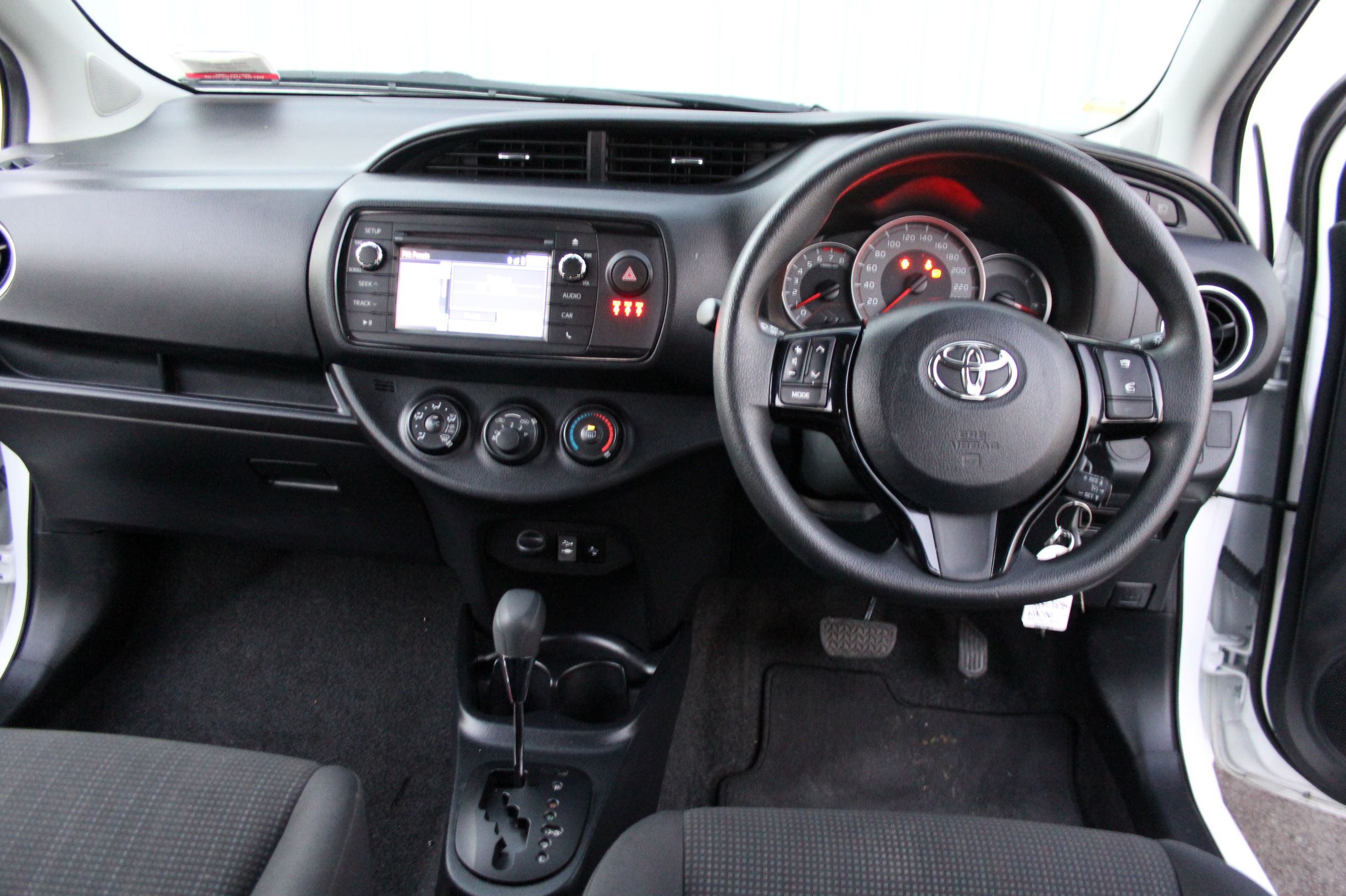 Toyota YARIS 5 DOOR HATCH 2018 for sale in Auckland
