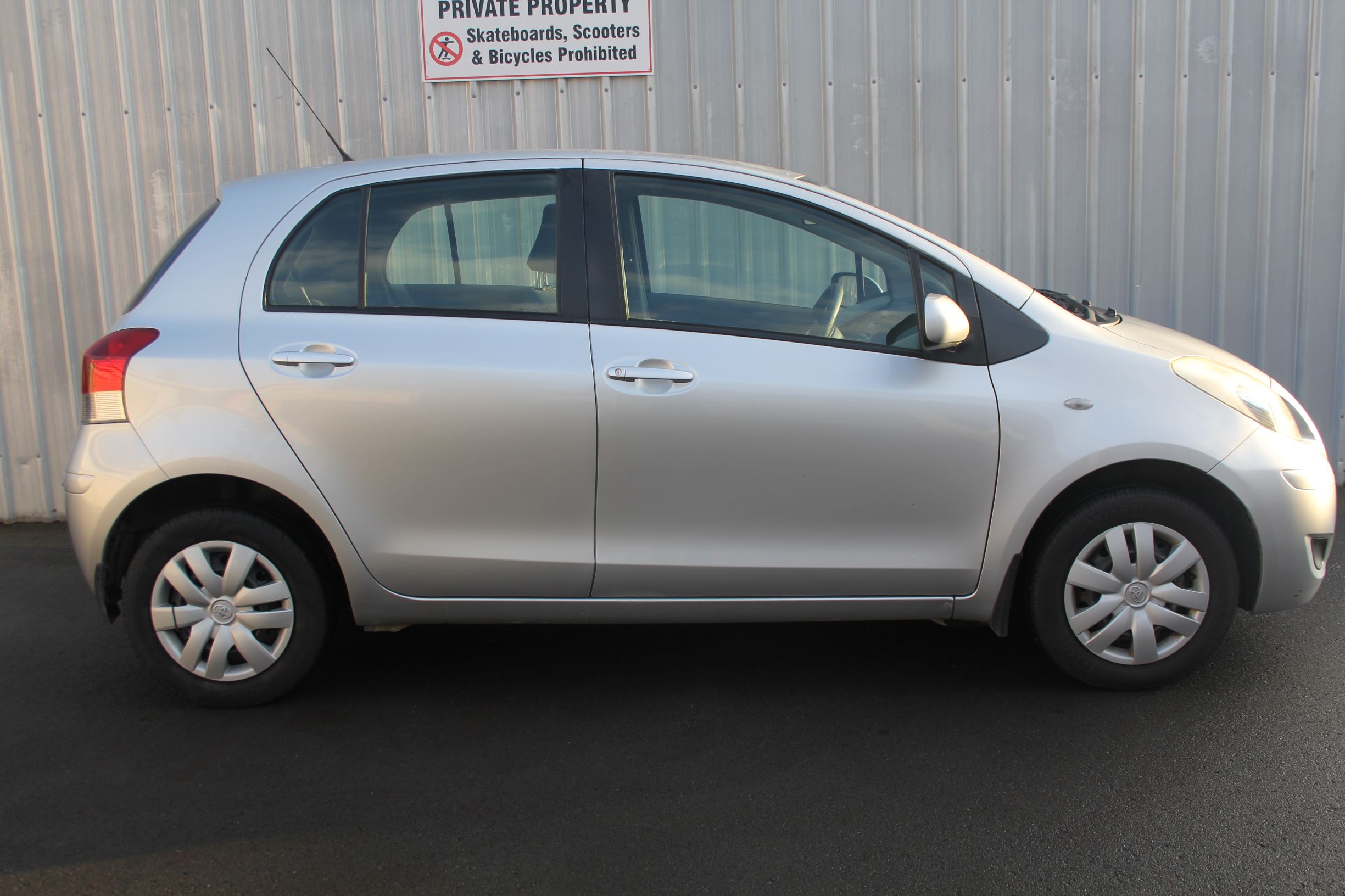 Toyota Yaris 5 door hatch 2011 for sale in Auckland