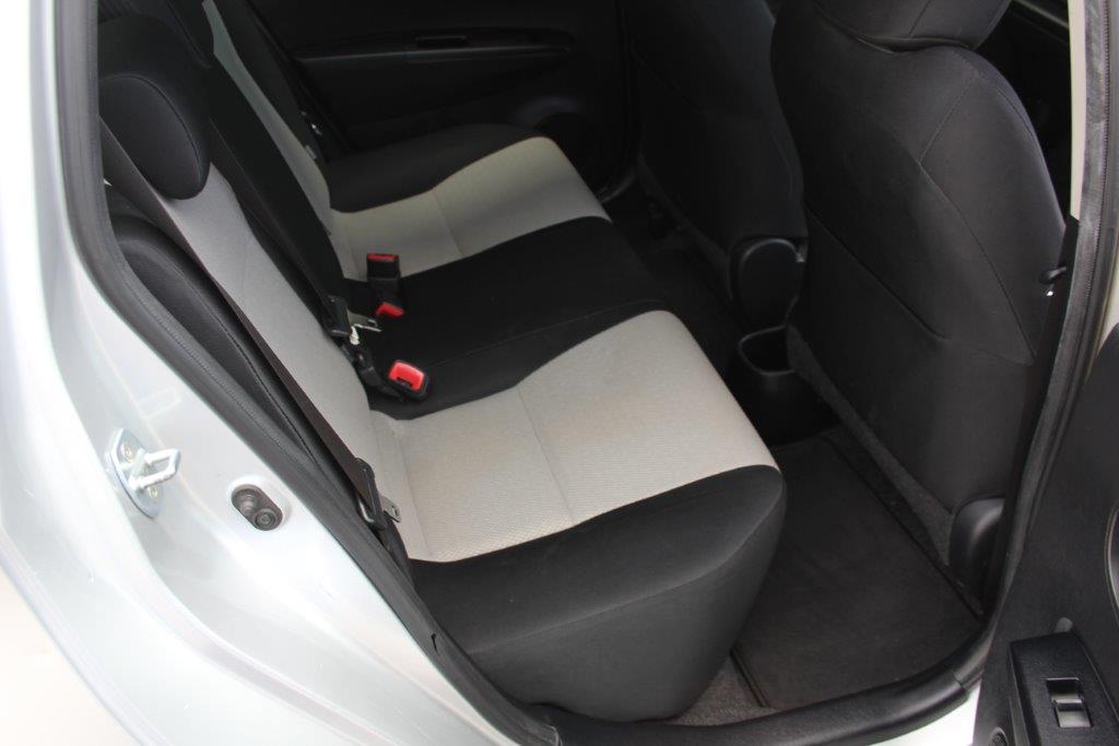 Toyota Yaris YR 2012 for sale in Auckland