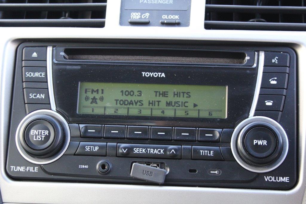 Toyota Yaris SEDAN 2012 for sale in Auckland