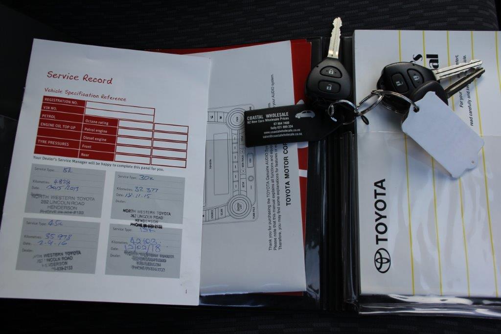 Toyota Yaris SEDAN 2012 for sale in Auckland