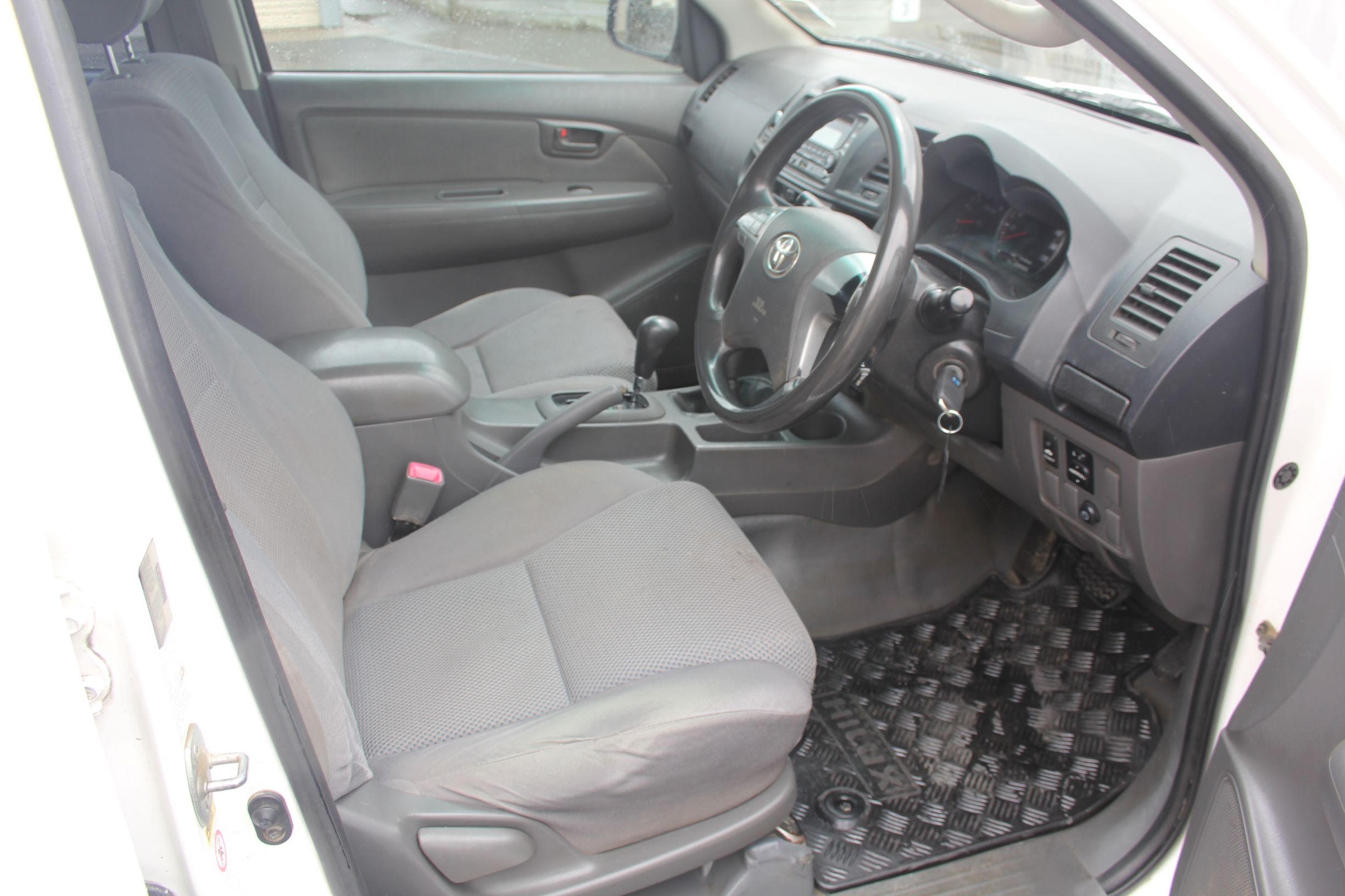 Toyota Hilux 4wd  2012 for sale in Auckland