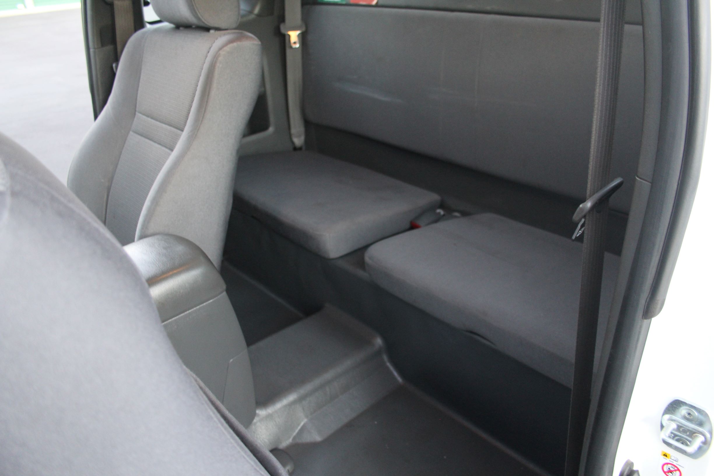 Toyota Hilux 4WD 2014 for sale in Auckland