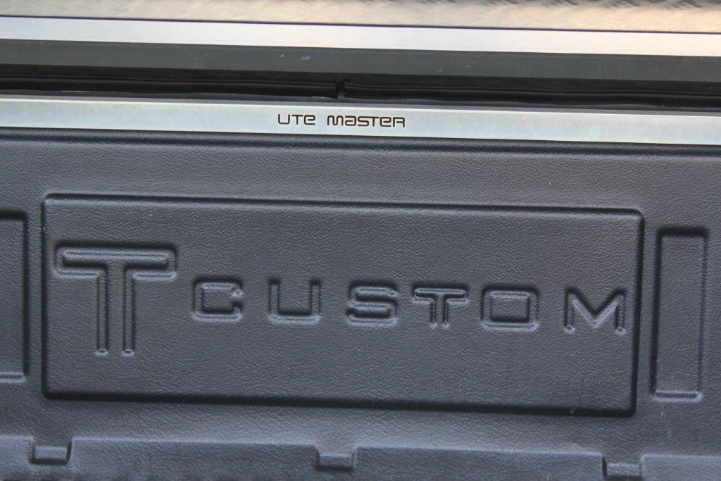 Toyota HILUX 4WD SR5 2015 for sale in Auckland