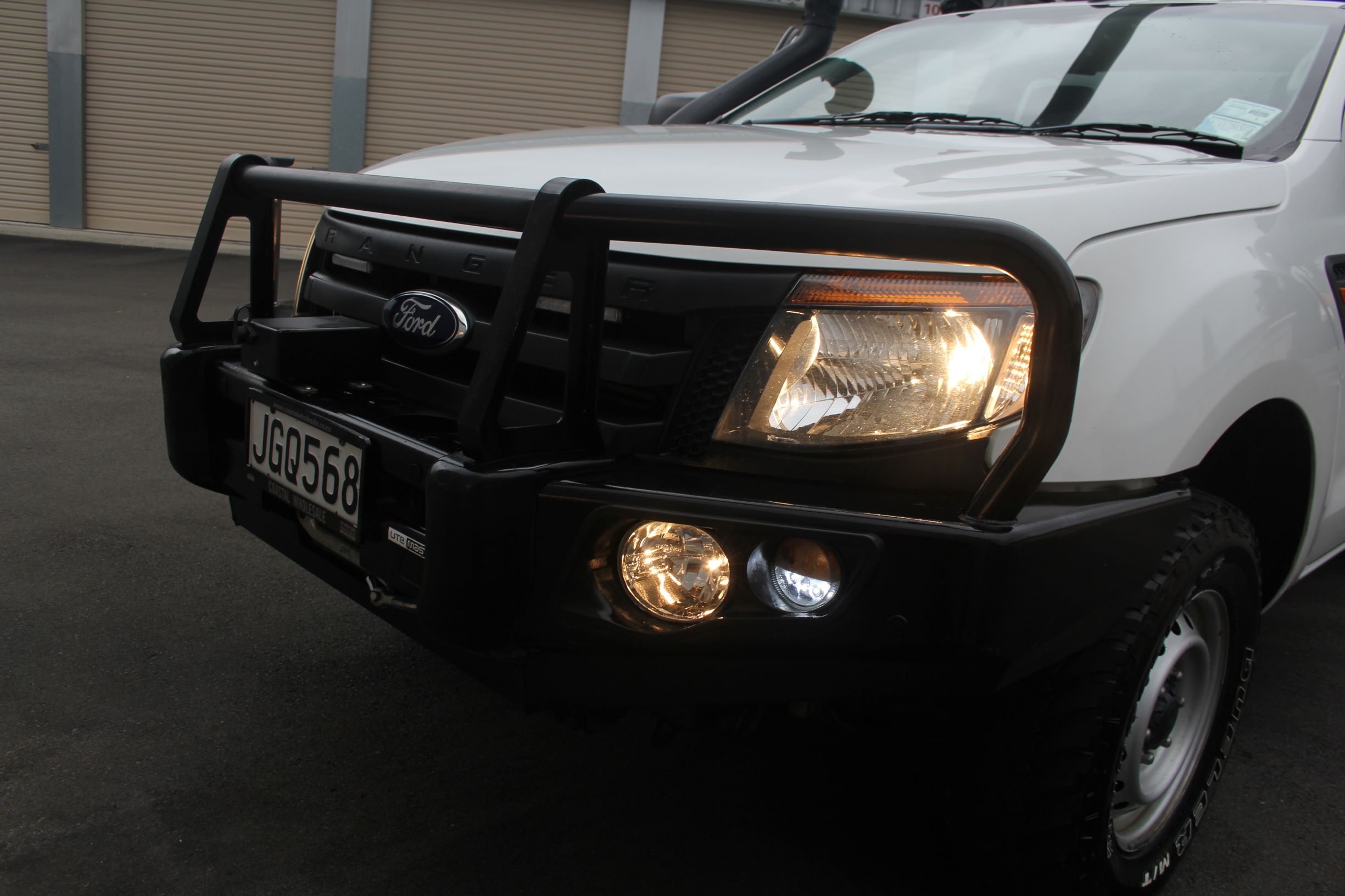 Ford Ranger 4WD BOX BODY  2015 for sale in Auckland