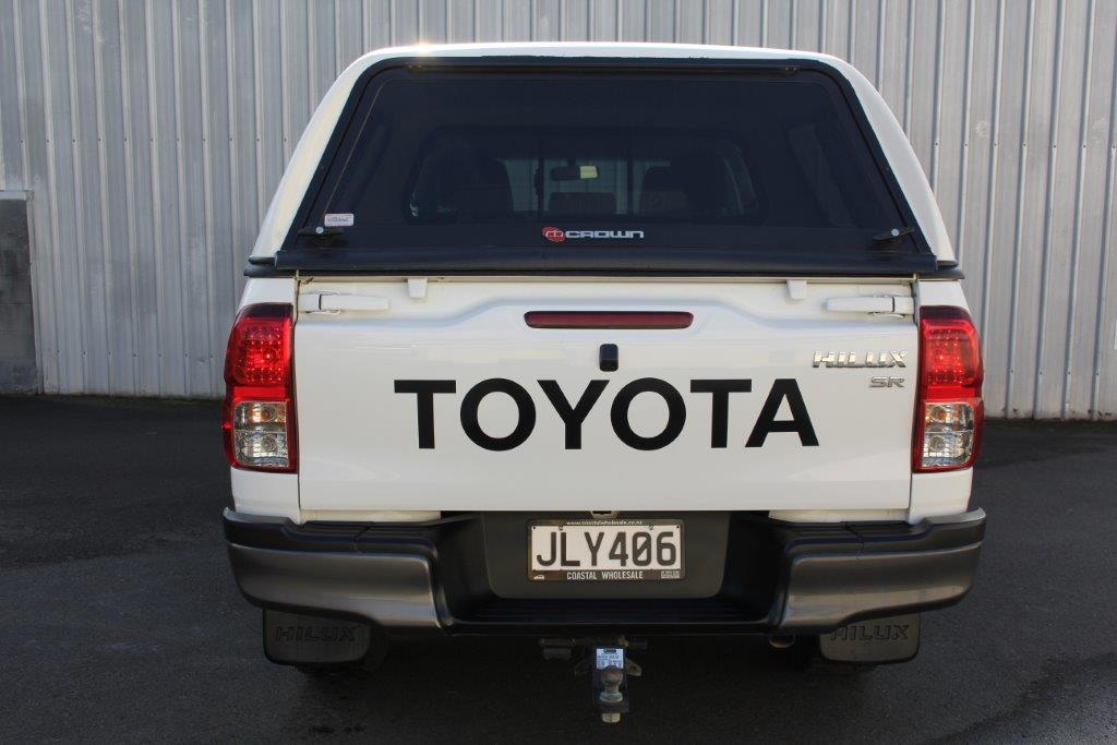 Toyota Hilux 4WD 2015 for sale in Auckland