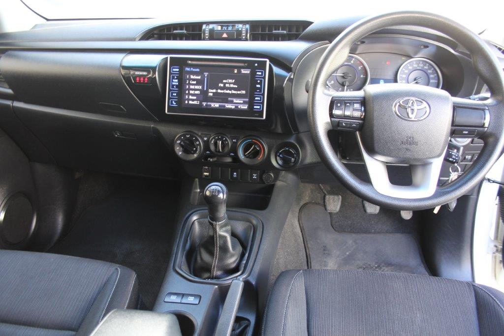 Toyota Hilux 4WD 2015 for sale in Auckland