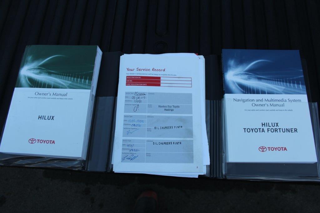 Toyota Hilux  2016 for sale in Auckland