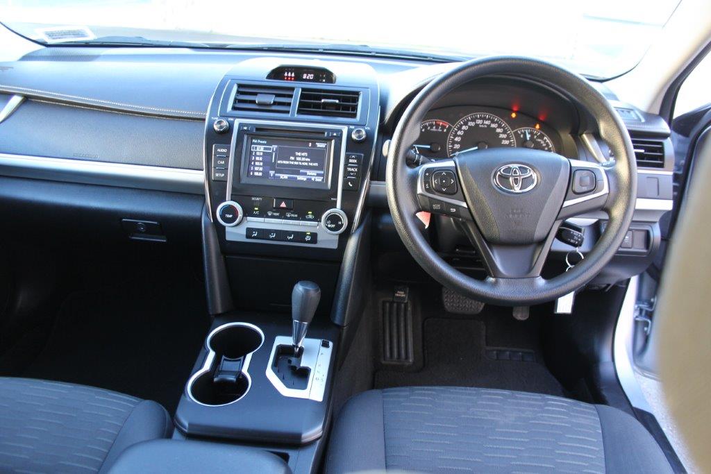 Toyota Camry NEW SHAPE 2016 for sale in Auckland