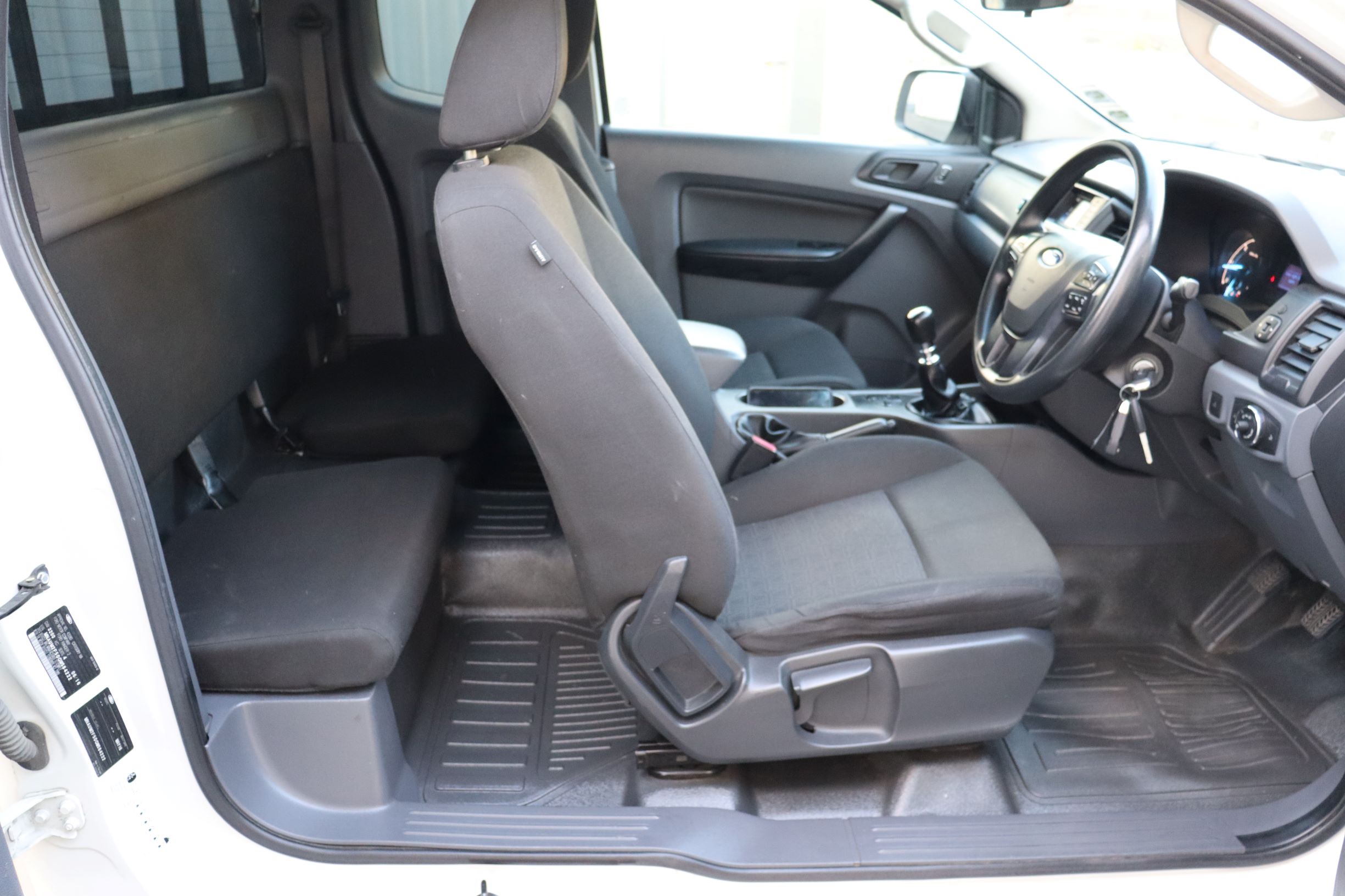 Ford Ranger flatdeck cabplus 2016 for sale in Auckland