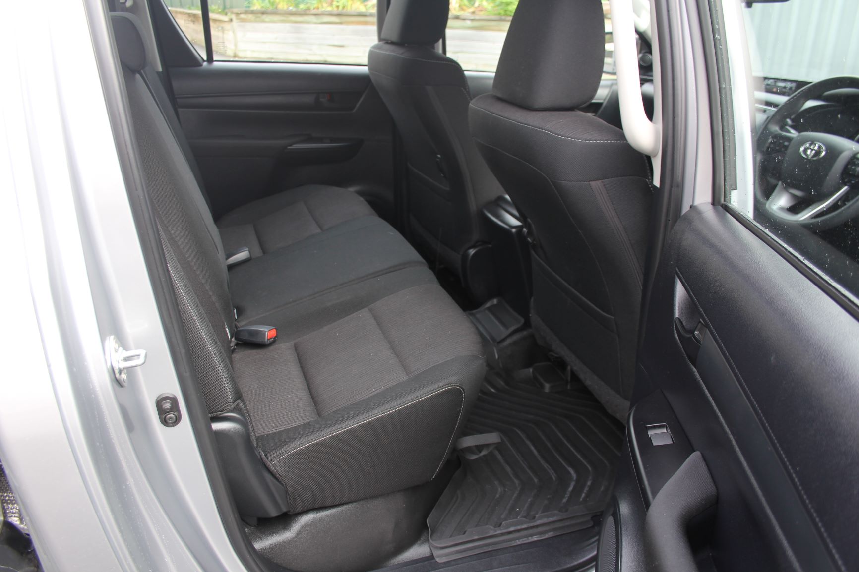 Toyota Hilux 4WD FLATDECK 2019 for sale in Auckland
